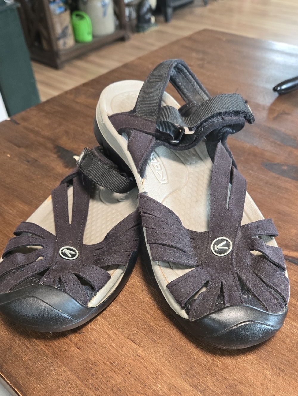 KEEN Women's Rose Closed-Toe Ankle Strap Sandals — Black Ladies 7.5 Black Gray - Picture 4 of 6